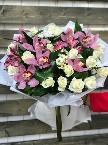 Букет цветов из: Розы и Хризантемы в город Рузаевка
