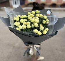 Букет Белые кустовые розы Солинеро в город Рузаевка